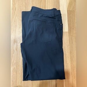 Lululemon ABC 5 Pocket Pant 32x34 Classic Fit - NAVY